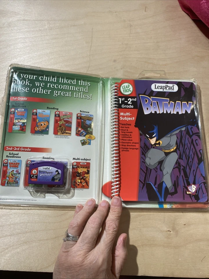Leap Frog LeapPad The Batman 1st - 2nd Grade Multi-Subject Book & Cartridge MZ - Image 4 of 4