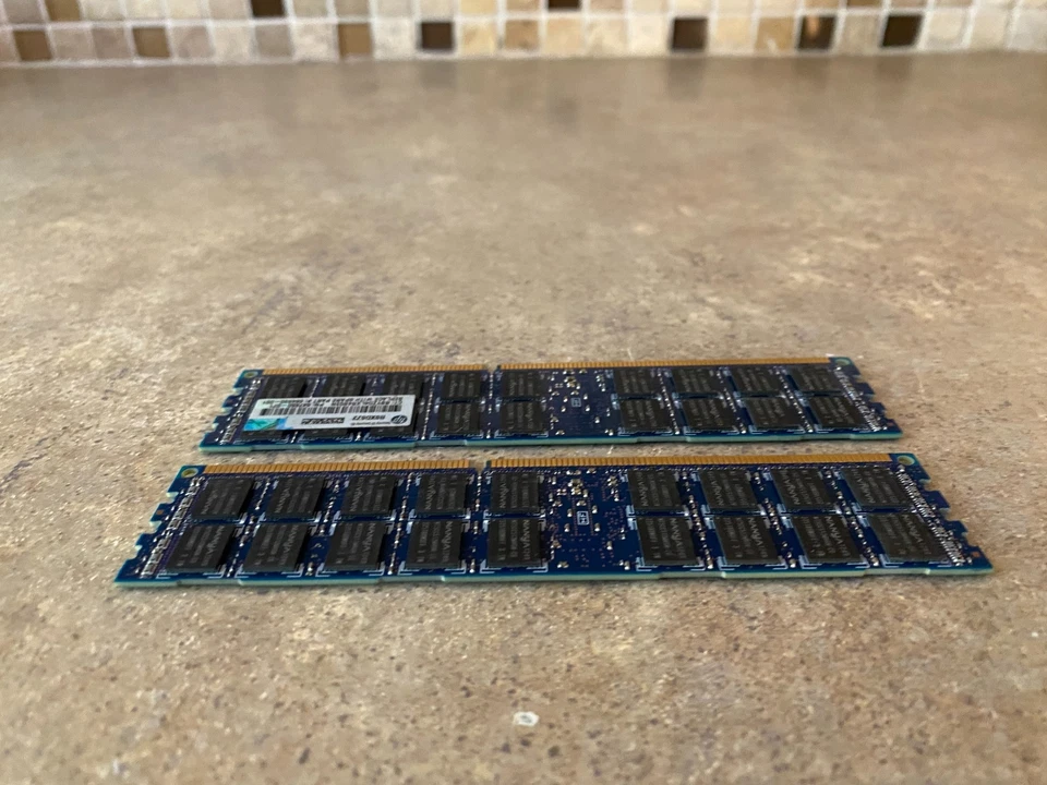 2X NANYA 8GB DDR3 2RX4 PC3L-10600R-9-10-J1 1333MHZ NT8GC72C4NG0NK-CG DIMM C6-2 - Image 2 of 4