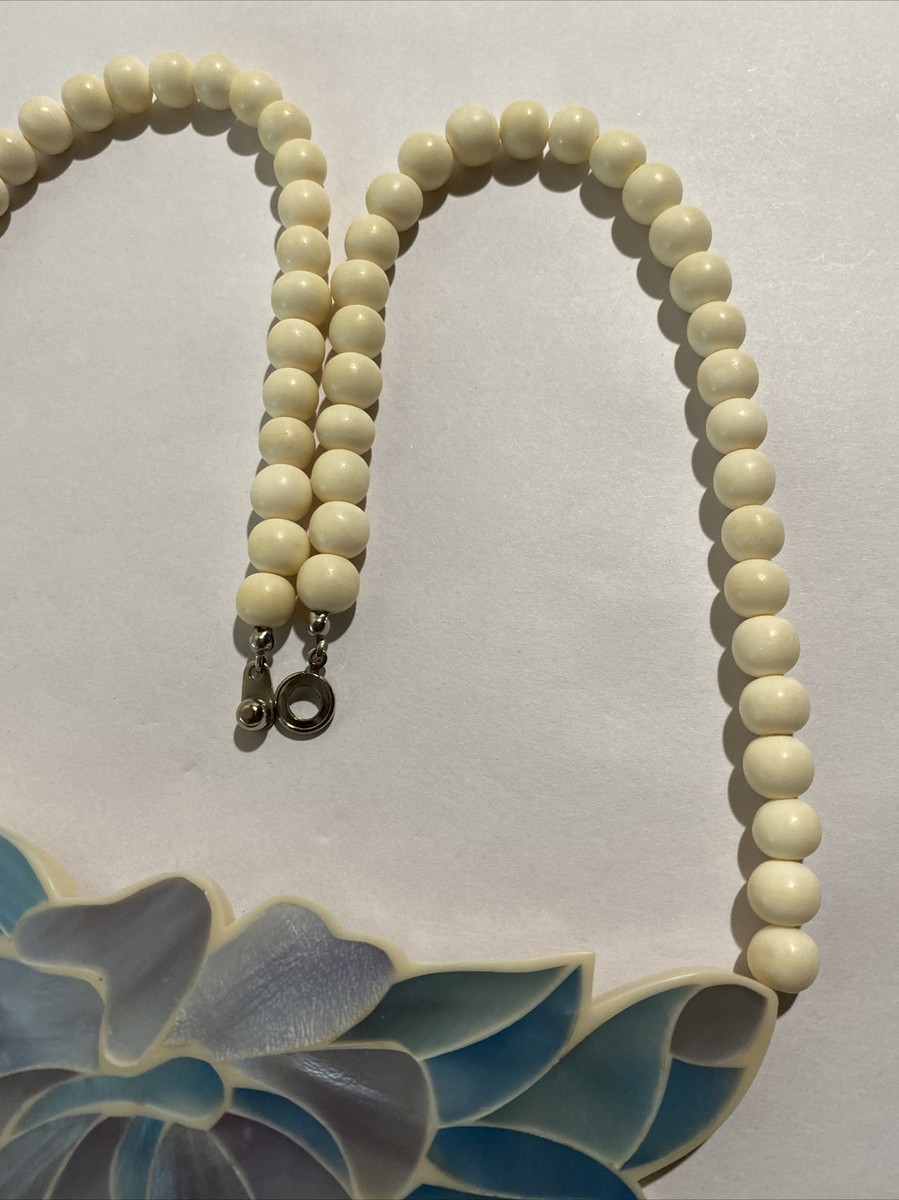 【関税&送料込】Patou Glass And Brass Bead Necklace Patou Glass And Brass Bead Necklace in Orange | THE LIST