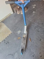 Pulse Performance Products KR2 Freestyle Scooter, Blue/White - 163140