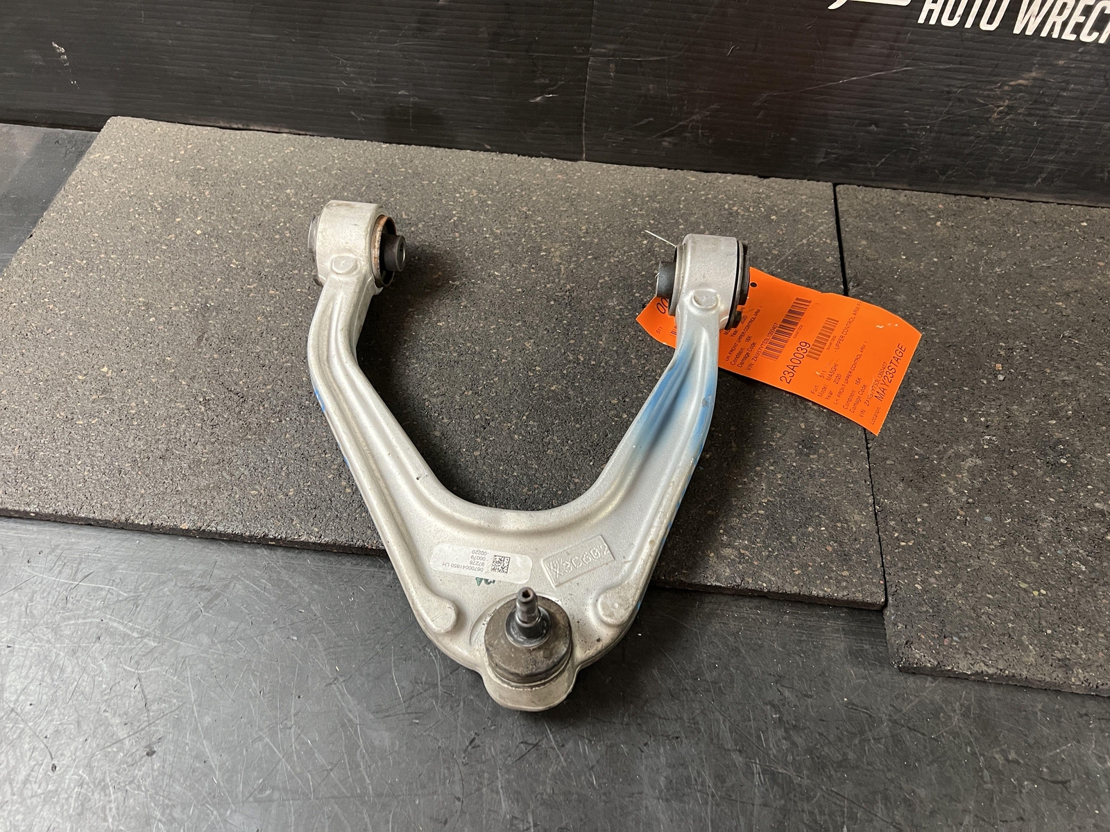 14-21 MASERATI GHIBLI FRONT LEFT UPPER CONTROL ARM 16K MILES GRANSPORT SQ4