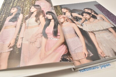 TWICE Feel Special monograph Photobook 149P K-Pop 2020 No