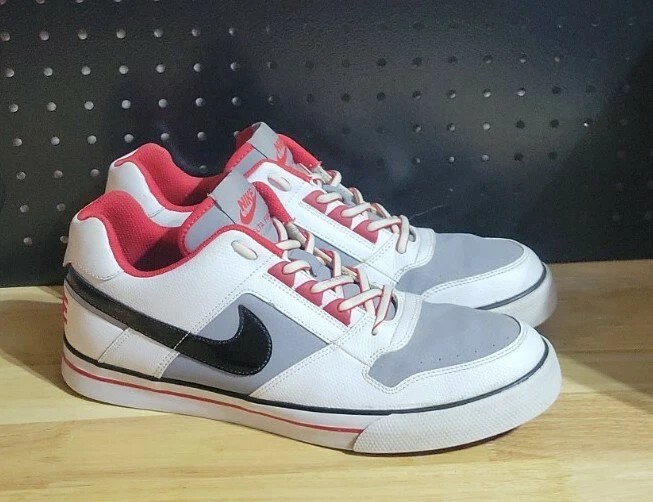 Nike Delta Force Shoes US12 370543 016 White Black Red Grey