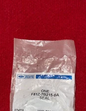 Genuine Ford Transfer Case Output Shaft Seal 7C3Z-7B215-BA