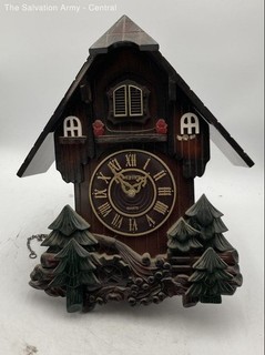 Brown Wood Cuckoo Chalet House Roman Numerals Home Decor Analog Desk Clock