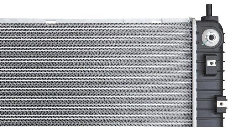 全新散热器 适用于 19-22 雪佛兰 GMC Silverado Sierra 5.3L 升 6.2L — 第 4/4 张图片