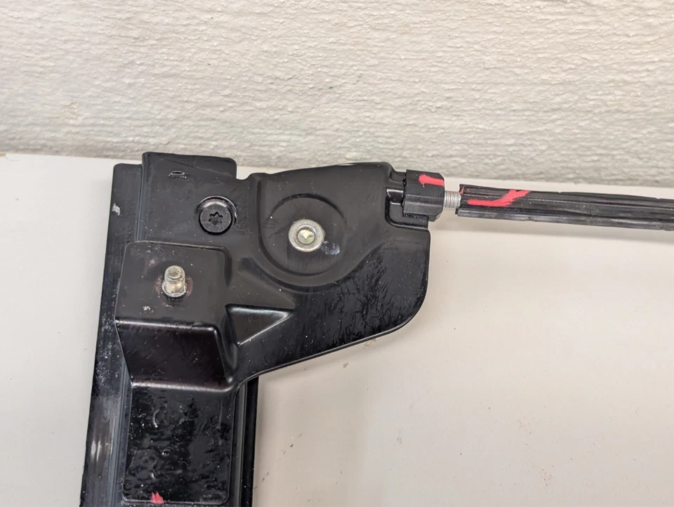 03-10 大众大众甲壳虫可调式前驱 LH 车窗调节器和电机 — 第 4/4 张图片