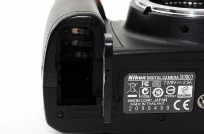 Nikon D3000 10.2MP DX VR 18-55mm Lens Kit | eBay