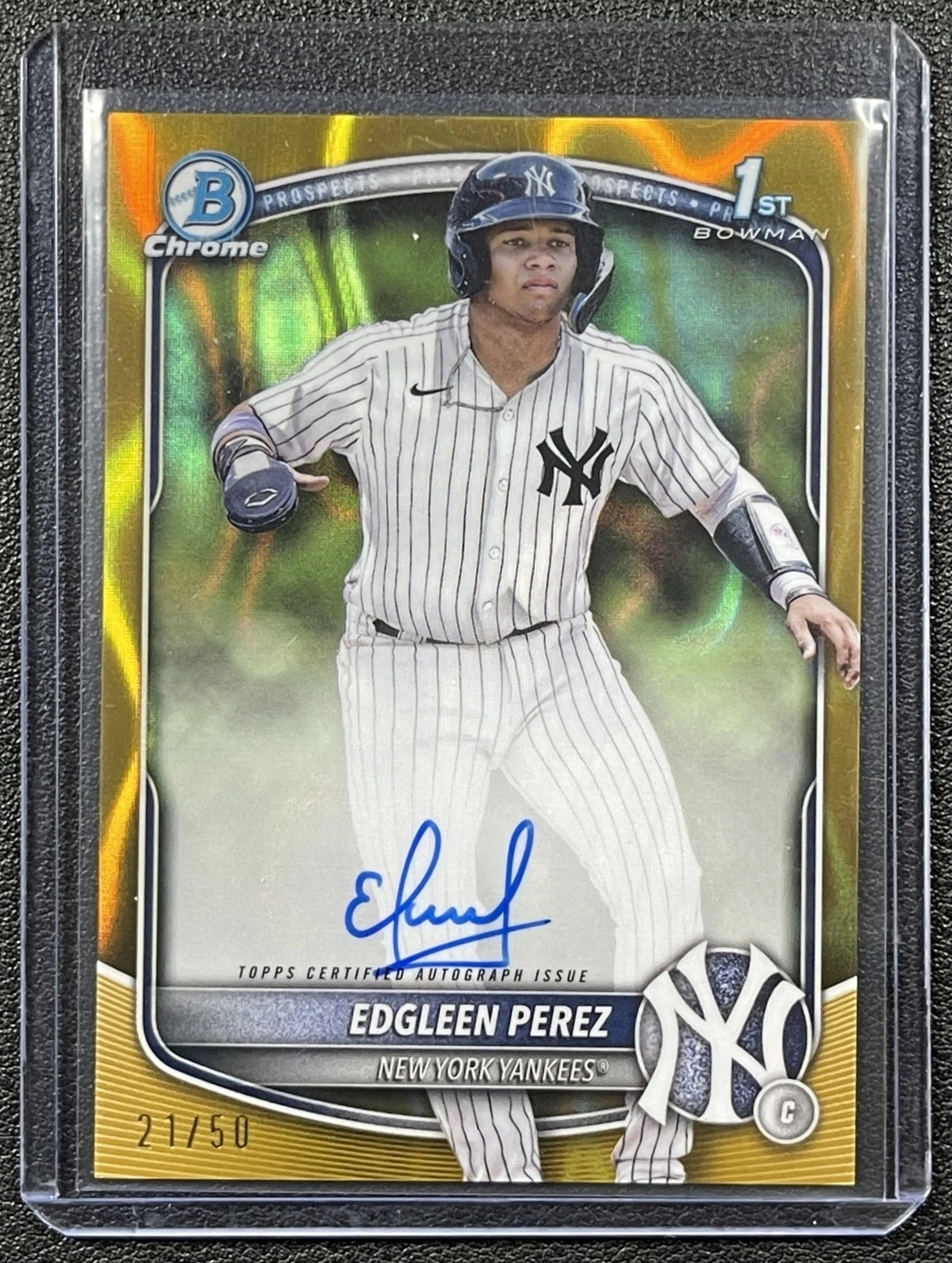 EDGLEEN PEREZ 2025 BOWMAN CHROME AUTO 1ST PROSPECT GOLD LAVA REFRACTOR 21/50