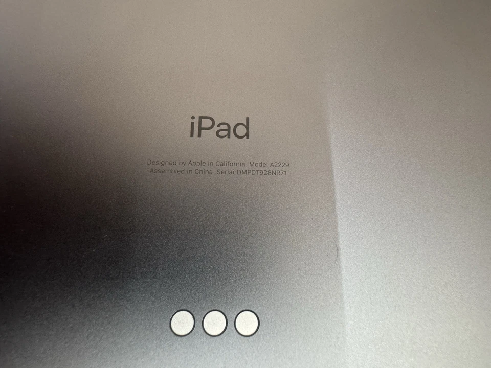 iPad PRO 12.9 4ª Generación A2069 Gris Wifi Carcasa/Marco Foto 3 de 3