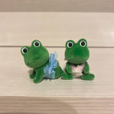 Sylvanian Families Frog Twins Baby Figures Calico Critters Flocked Dolls 1.8 in