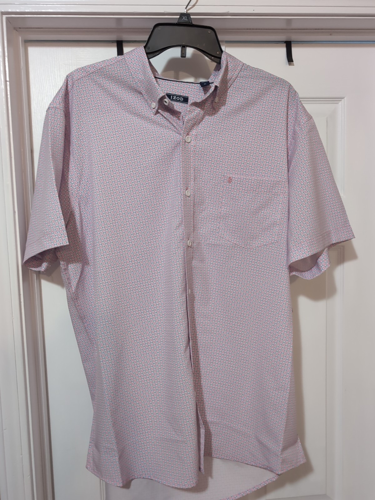 Men's Izod Breeze Prism Pink Button-up Shirt XL New With Tags Very Lightweight