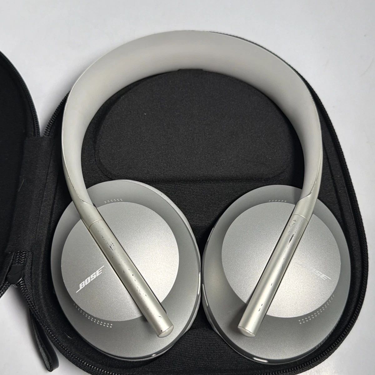 ヘッドホン Noise Cancelling Headphones 700 Amazon.com: Bose Headphones 700, Noise Cancelling Bluetooth Over