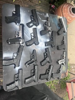 Large co2 powered BB gun lot (please read description)
