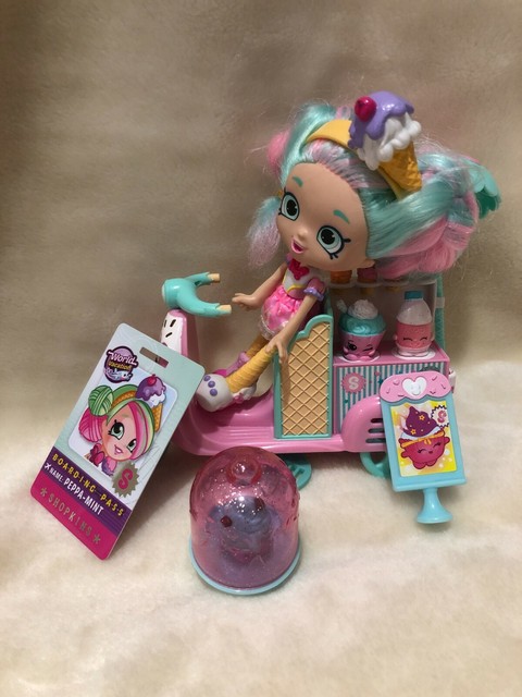 tiara sparkles shoppie