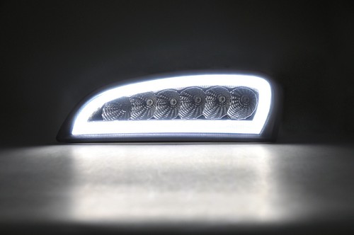 PORSCHE 957 CAYENNE 2006 - 2010 LED DRL AND TURN LIGHTS SMOKE LAMP SET V-130616 - Picture 8 of 19