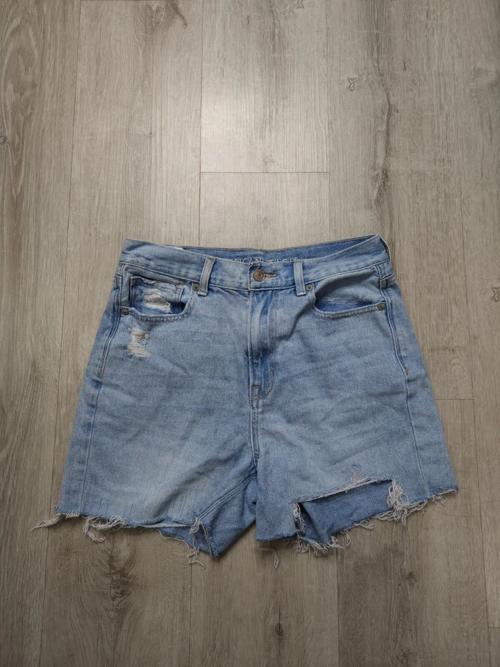 American Eagle Jean Shorts Distressed Lot Blue Denim Size 2 - Image 2 of 4