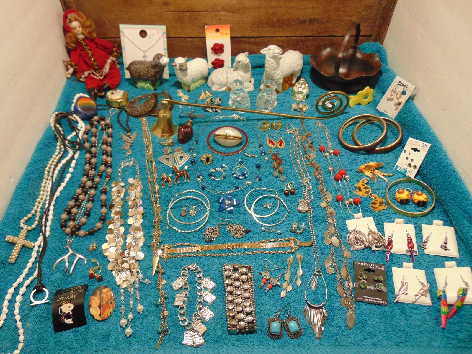 Jewelry lot Vintage To Now, Storage Locker Finds, Estate sale Finds eBay