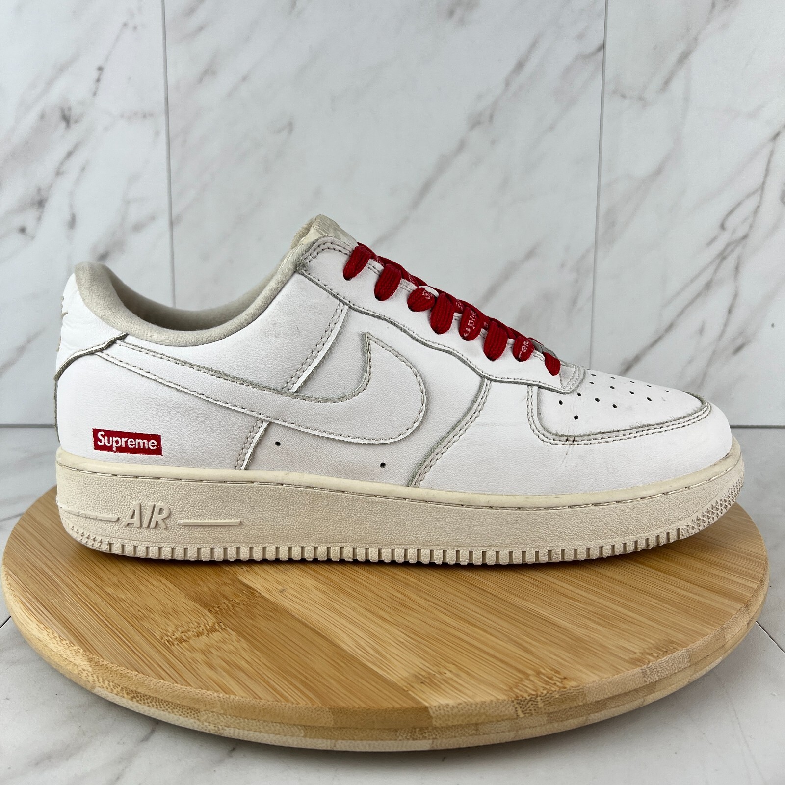 Nike Air Force 1 Low x Supreme Mens Size 11 White Sneakers Shoes CU9225-100