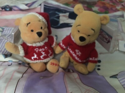 Disney Store Lot of 2 NOS/Mini Beanbag Plush Winnie The Pooh NWT CHRISTMAS 1999
