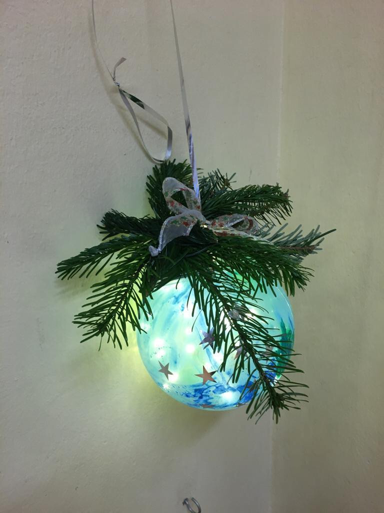 Bild 2 von 6