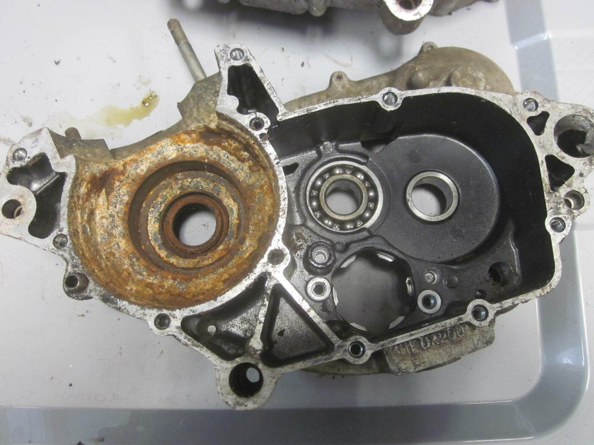 Kawasaki OEM Matching Crankcases Set 1983-1985 KDX200 | eBay