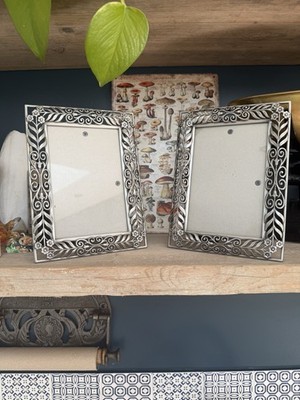 Marks & Spencer Dekorativer Silber Metall Zinn Fotorahmen Set x2 4x6