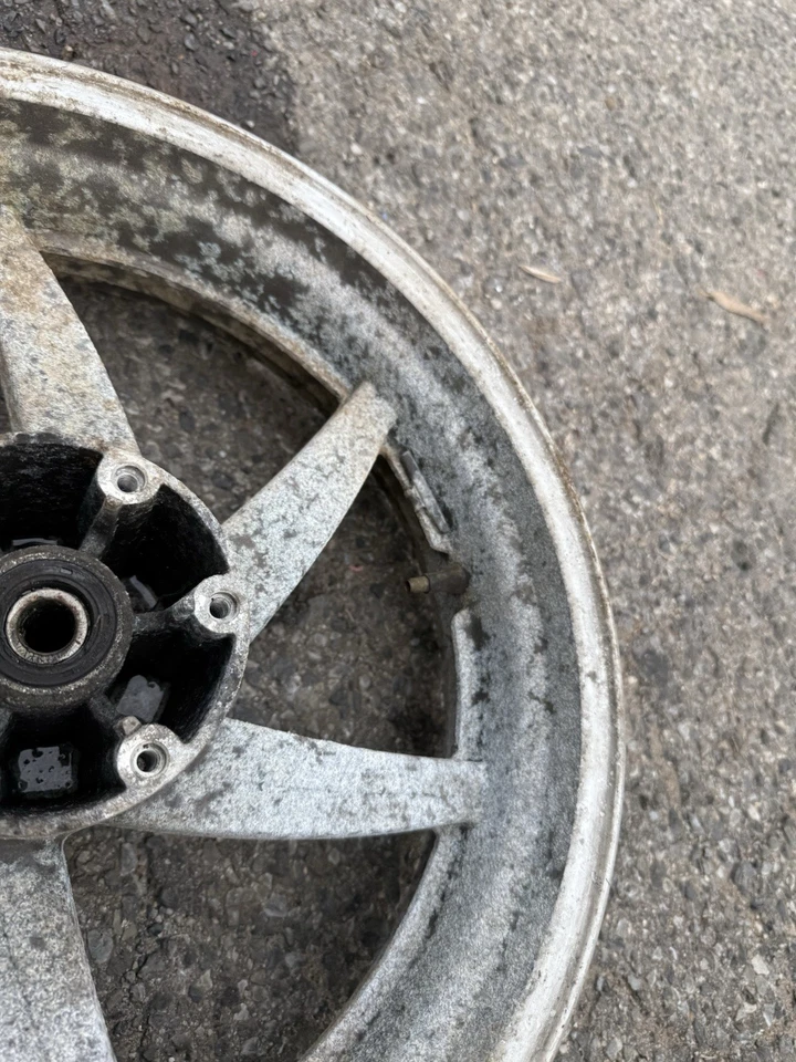 Llanta trasera Hyosung GT650 GT 650 Mag Enkei OEM Original Original Foto 4 de 4