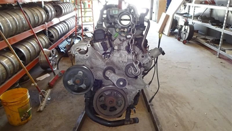 Engine 3.3L 6 Cylinder VIN R or E 8th Digit Fits 2004-2005 Dodge Caravan 635846 Foto 2 de 4