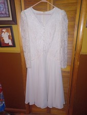 Sylviaann Short Lace Wedding Dress Size 8