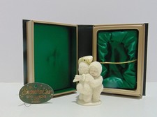Snowbabies Give Someone A Hug Miniature Ornament V Department 56 MIB