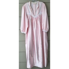 Vintage 70s 80s Ilise Stevens Satin Fleece Long Nightgown Cottage Trad Pink 1X