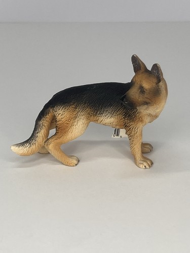German Shepherd 16831 | Schleich A Inc