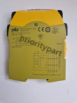 New For PILZ 751107 PNOZ PNOZ S7 C 24VDC 4n/o 1n/c Safety Relay 1PCS