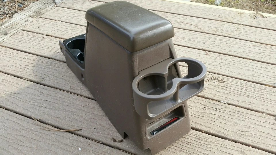 Portavasos doble trasero Toyota 4Runner (1996-2002) Foto 3 de 4