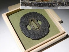 SUPERB Mino School Dragon & Flowers Shakudo Kinko Tsuba Edo original antique