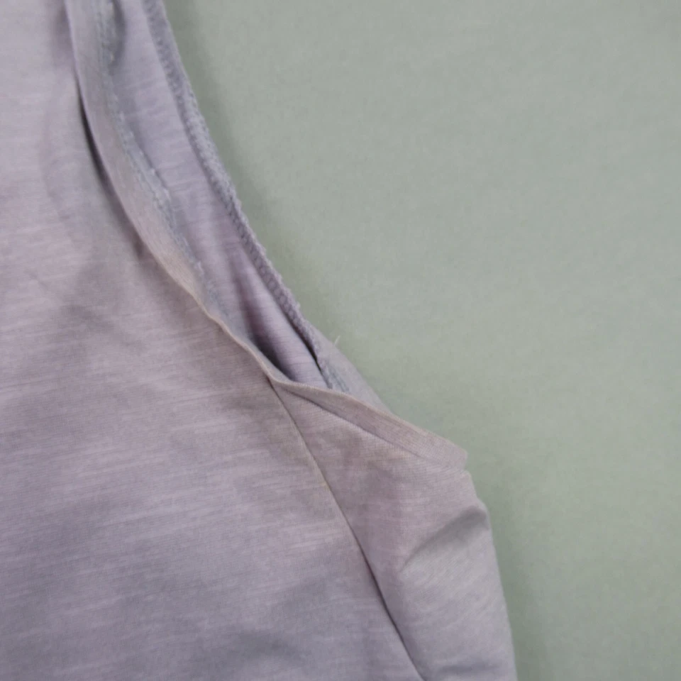 Camisa REI para mujer mediana sin mangas cuello redondo pulóver elástico ligero Foto 4 de 4