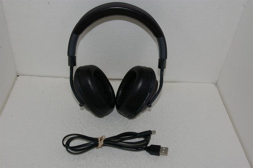 Bowers & Wilkins PX Noise Cancelling Wireless Headphones TESTED