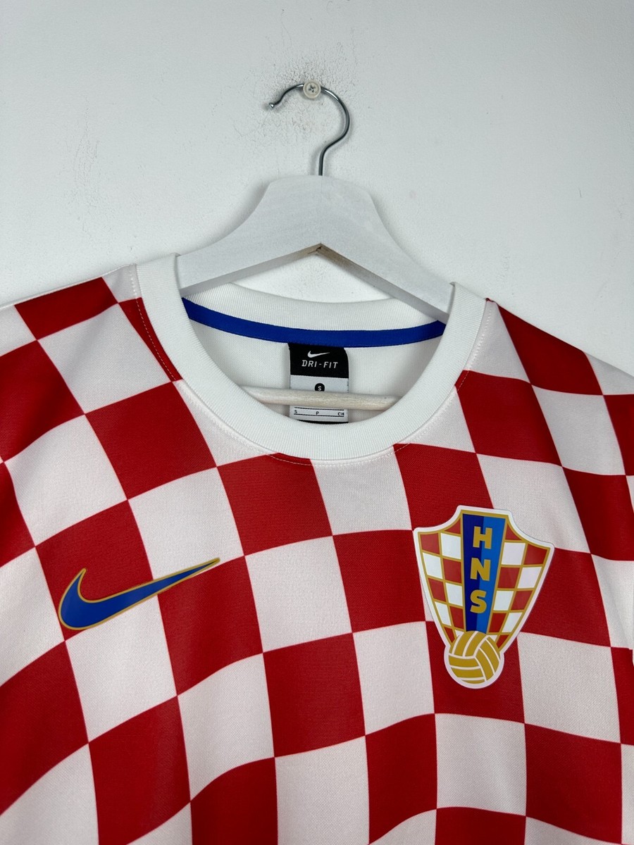 croatia soccer kit 2016
