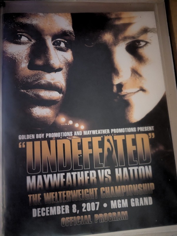 Floyd Mayweather vs Ricky Hatton 2007 Official Program