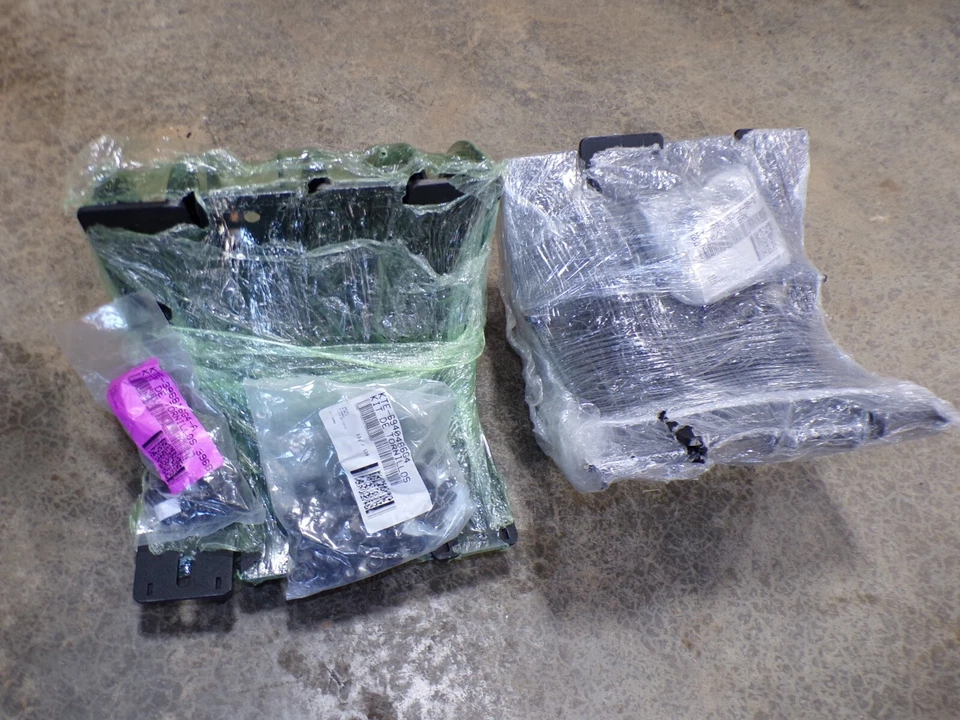 Soporte de montaje de estribo para Chevrolet Silverado 1500 2019-2022 doble cabina Foto 4 de 4