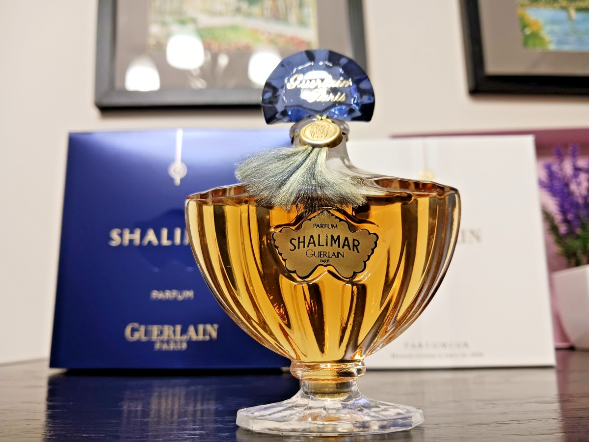 ゲラン　シャリマー　パルファム　 GUERLAIN SHALIMAR レア s-l1200.png