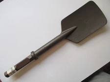 Genuine Bosch 5-3/8" x 21" Clay Spade for Breaker Hammers w/ 1-1/8" Hex Shank