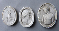 Lot de 3 camées en platre 18e siècle Antiquité Rome