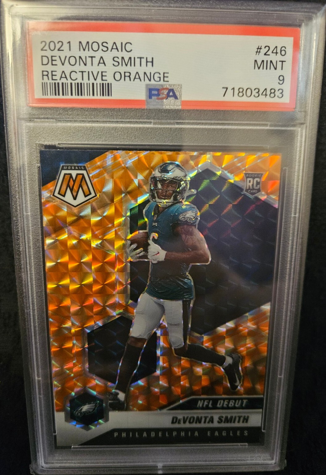 2021 PANINI MOSAIC NFL DEBUT REACTIVE ORANGE PRIZM DEVONTA SMITH #246 RC PSA 9