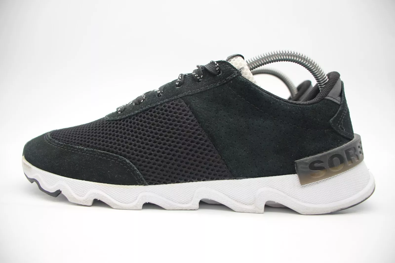 sorel kinetic lite lace shoes