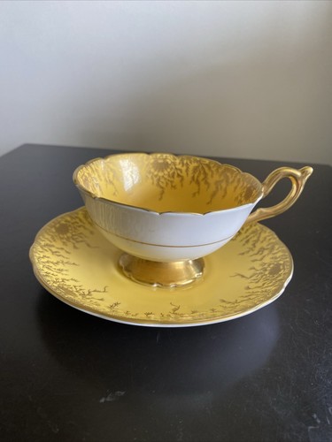 Coalport Sunshine Yellow and Gold Teacup and Saucer - Picture 12 of 20