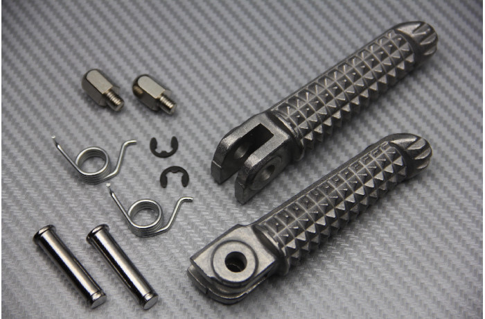 Cale-pieds moto avant argentés de 7.5cm pour YAMAHA YZF-R1 RN22