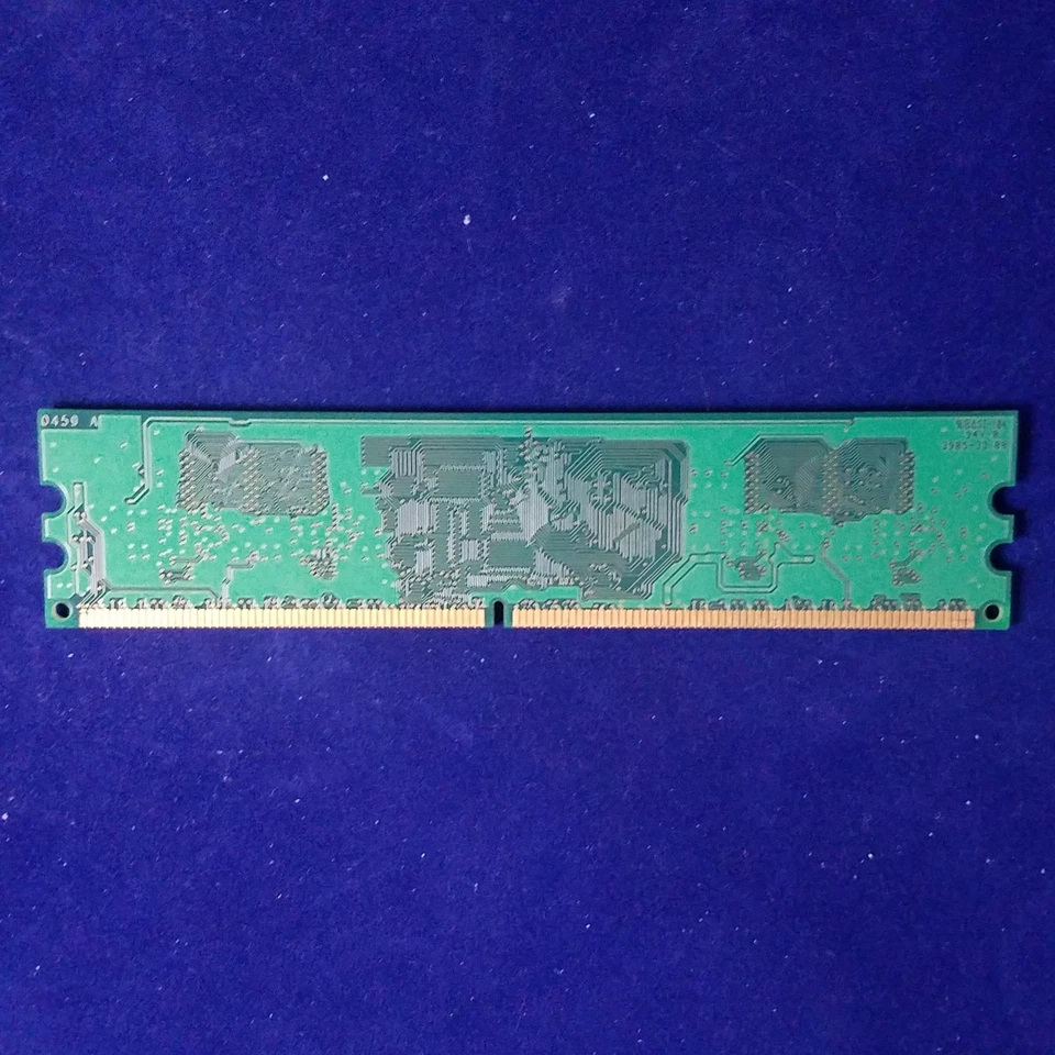 Micron PC2-3200 / DDR2-400 / 256B (256MB x 1) RAM non-ECC - MT4HTF3264AY-40EB2 - Image 2 of 3