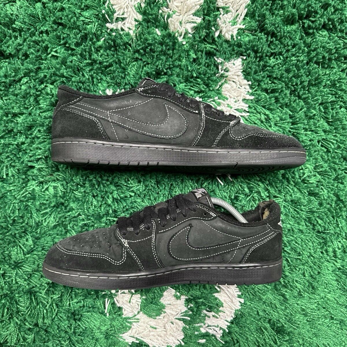 Size 10.5 - Jordan 1 Retro Low OG SP x Travis Scott Black Size 10.5 - Jordan 1 Retro Low OG SP x Travis Scott Black